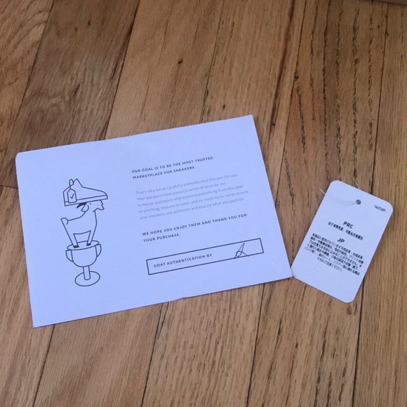 YEEZY BOOST 350 V2 BELUGA 2.0 - Picture 7 of 7